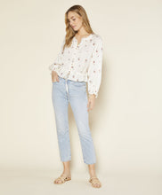 Load image into Gallery viewer, Floral Blouse