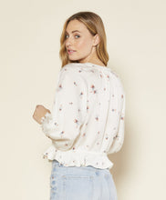 Load image into Gallery viewer, Floral Blouse

