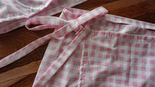 Load image into Gallery viewer, Strawberries &amp; Cream Set
